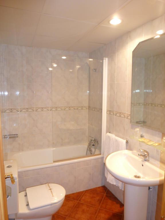 Hostal Panart Bielsa Rom bilde